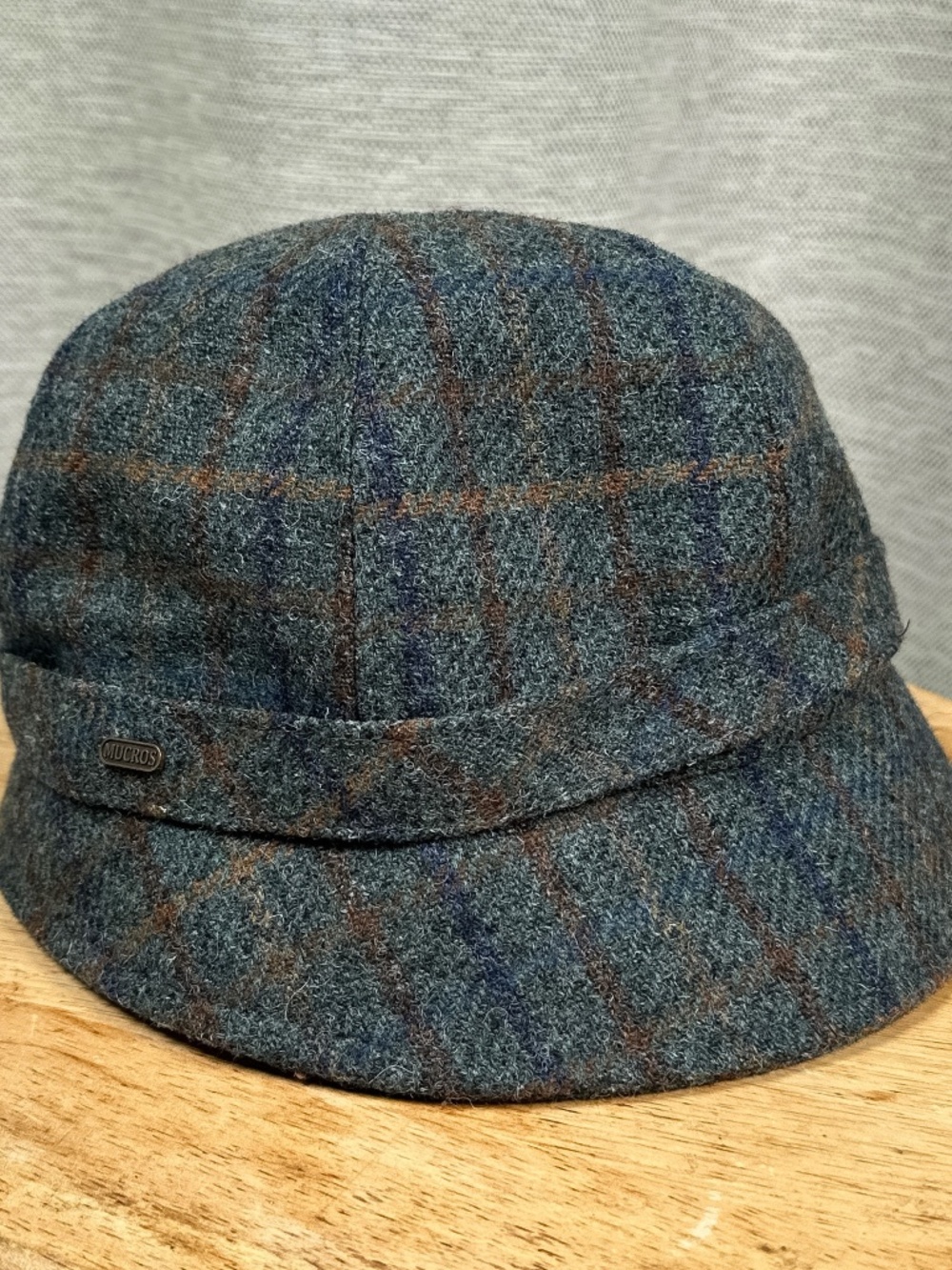 Mucros Weavers Flapper Tweed Wool Green Brown Blue Plaid Cap Hat Womens OS
